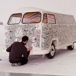 Le van peint par Shoboshobo pour Pull&Bear